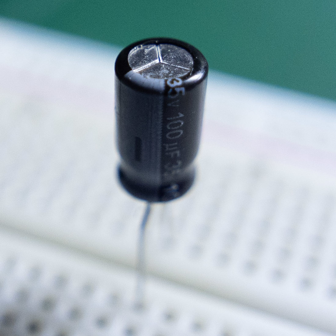 Lighting your first LED thumbnail